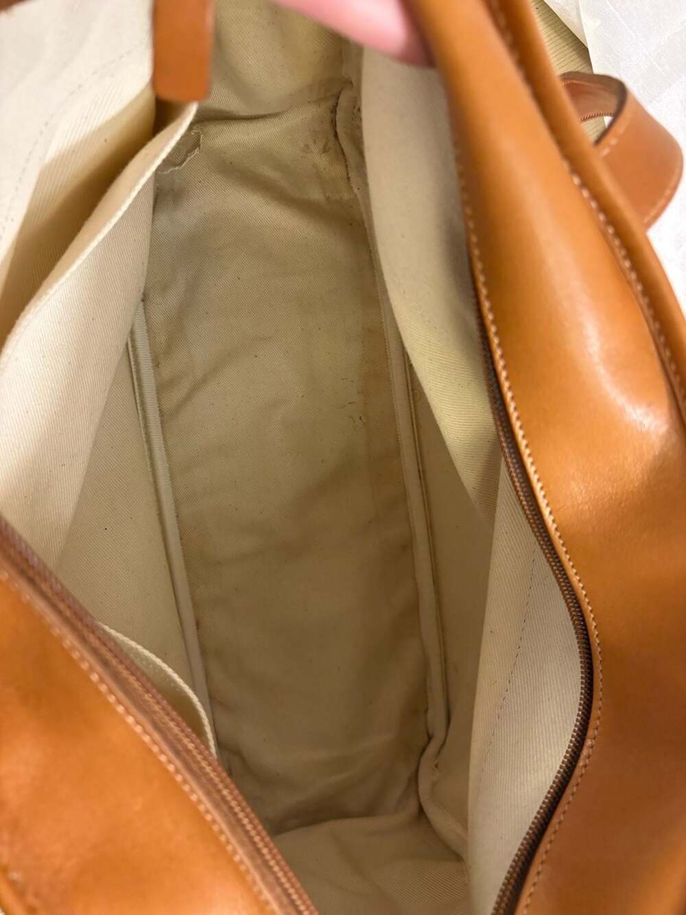 Levenger Vintage British Tan Leather Tote Bag Made in England - Picture 4 of 8